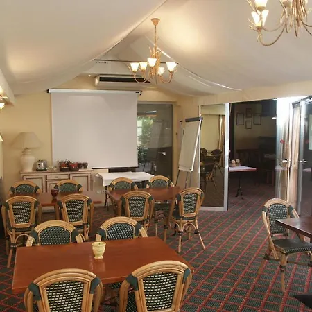 Hotel Le Flamboyant 3*
