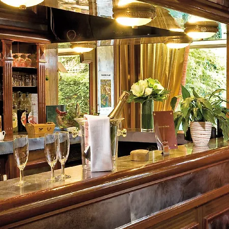 Hotel Le Flamboyant
