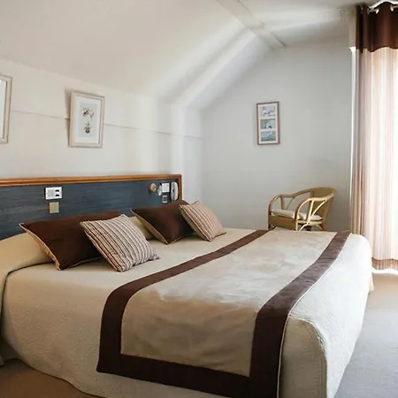 Le Flamboyant Hotel