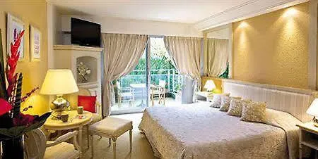 Hotel Le Flamboyant Annecy